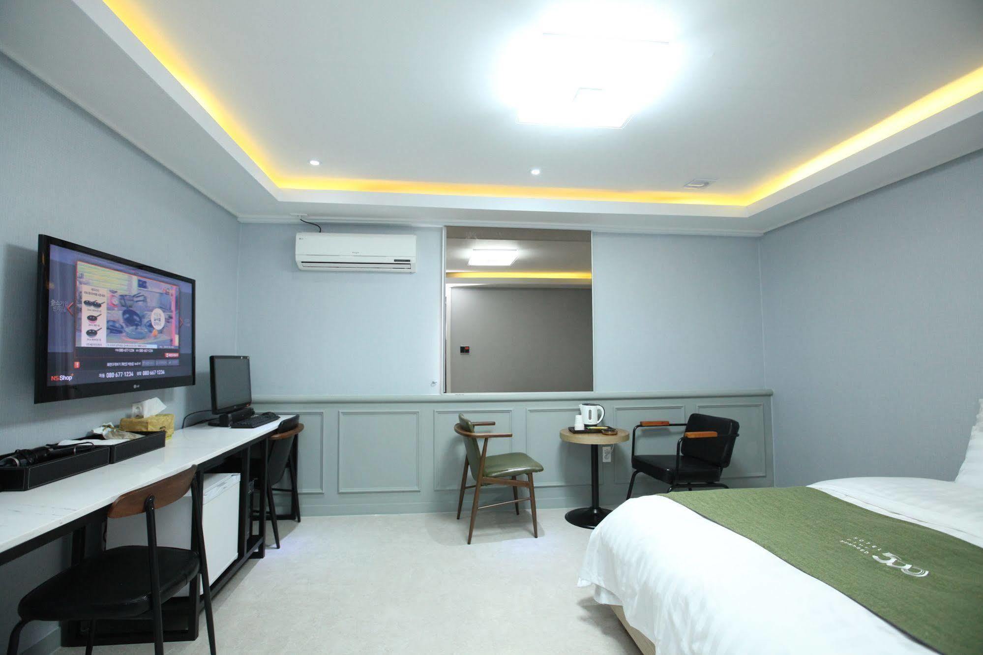 Hotel 500Th Mokpo Exterior photo