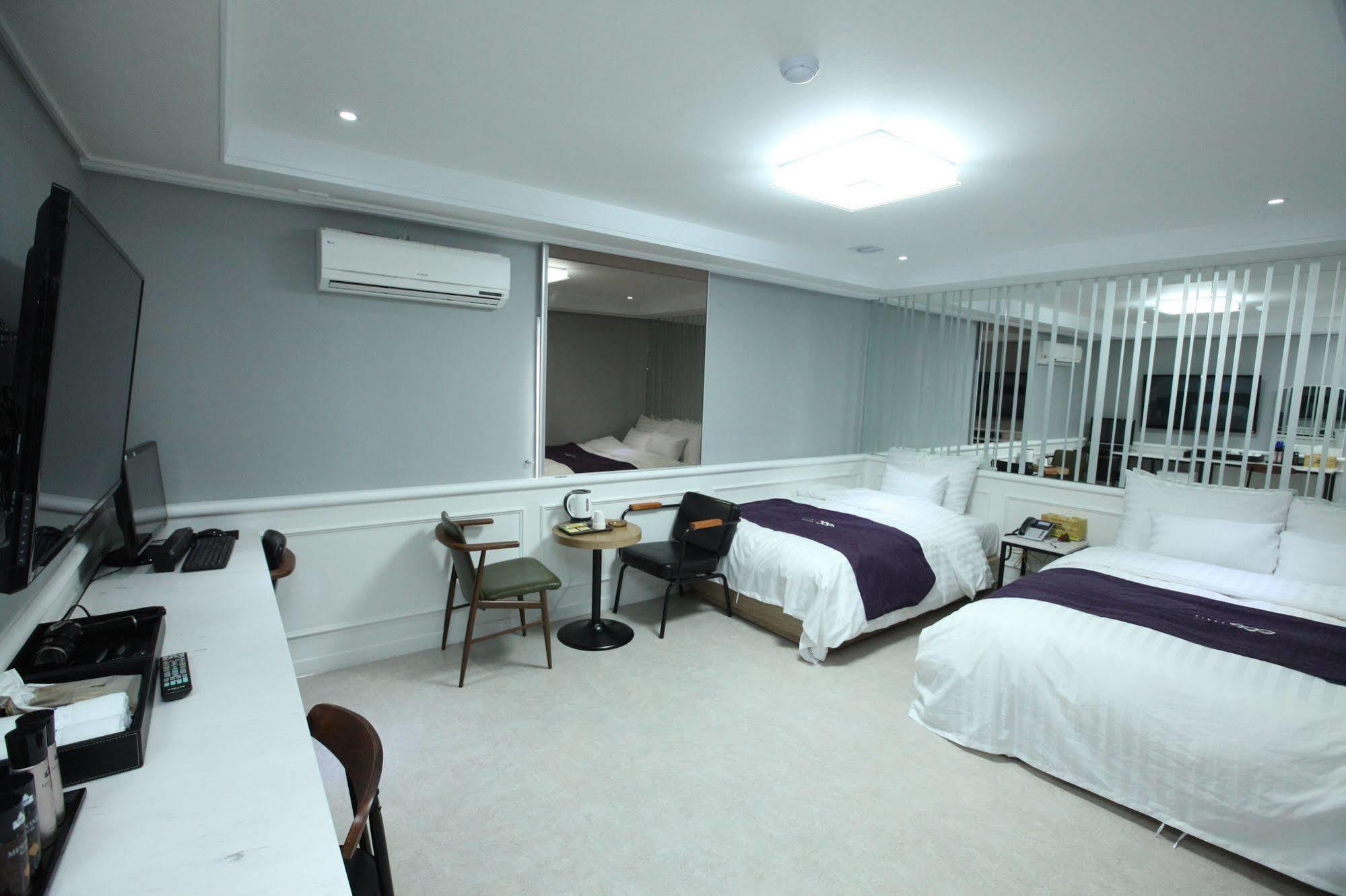Hotel 500Th Mokpo Exterior photo